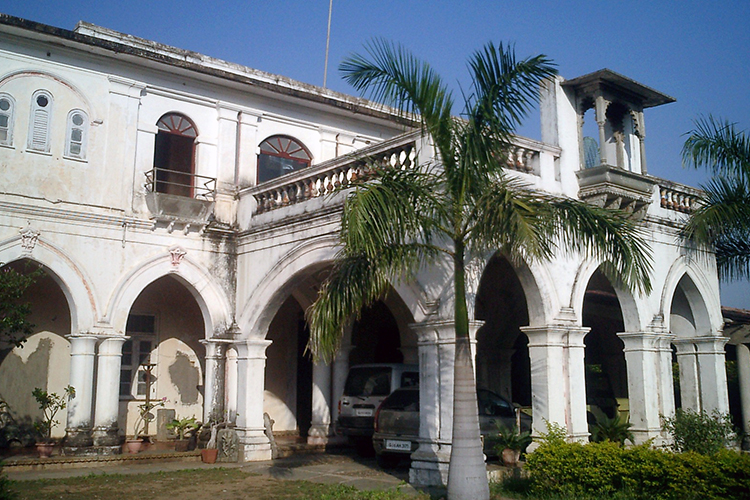 Villa
